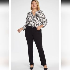 NYDJ Marilyn Straight Jeans in Black Size 16W